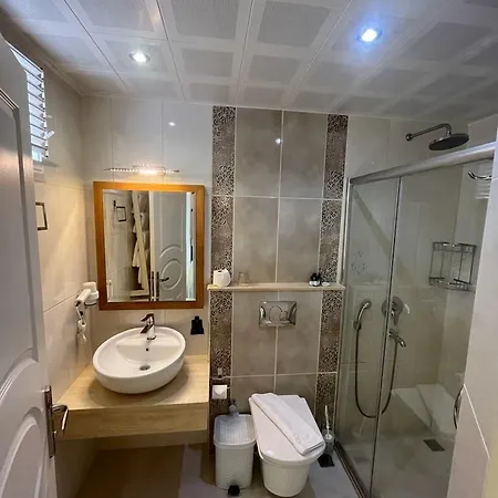 Hotel Maki 2*