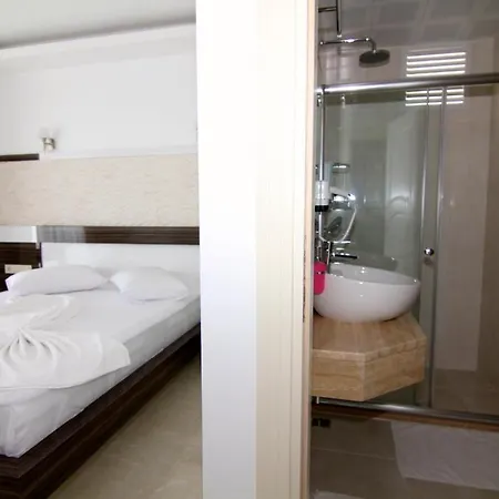 Hotel Maki