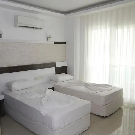 Hotel Maki 2*